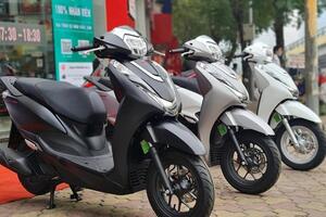 2 mẫu xe tay ga "chân ái" của hội chị em đang giảm giá cực mạnh, cốp rộng bao la để đồ thoải mái