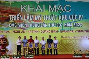 Khai mạc Triển lãm mỹ thuật khu vực IV, Bắc miền Trung lần thứ 29