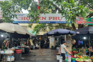 Thị trường Hà Nội ngày 10/9: Giá rau xanh tăng sau bão