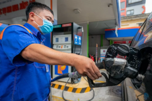 Giá xăng dầu hôm nay ngày 25/9/2024: Giá dầu tăng 2% lên mức cao nhất trong ba tuần