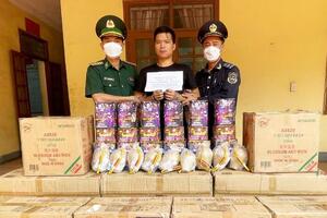 Hơn nửa tấn pháo hoa bị bắt giữ tại cửa khẩu quốc tế Cha Lo