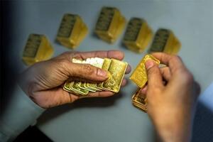 Giá vàng ngày 11/10/2024: Dự báo giá vàng thế giới sẽ chạm mốc 3.000 USD/ounce vào cuối năm