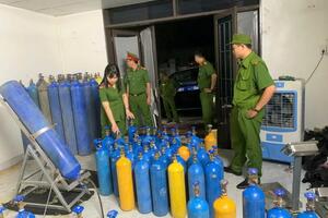 Thanh Hóa: Phát hiện, thu giữ hơn 1.000 bình 'khí cười'