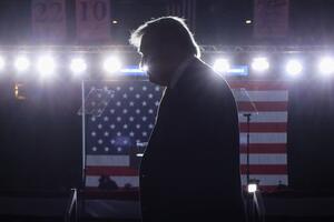 Bầu cử Mỹ 2024: Ông Trump bất ngờ ám chỉ khả năng thua cuộc