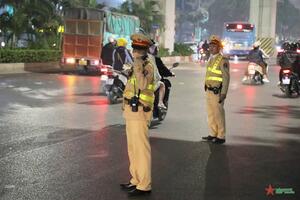 Cảnh sát 141 xử lý nhiều trường hợp vi phạm luật giao thông