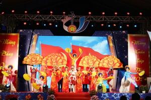 Cần Thơ: Sắp diễn ra Liên hoan “Ca nhạc, ca cổ, tiểu phẩm Xuân” lần thứ XV