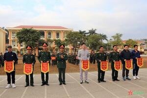 LLVT Điện Biên thi đấu thể dục thể thao chào mừng 80 năm Ngày thành lập Quân đội