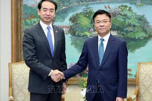 Phó thủ tướng Lê Thành Long tiếp Đại sứ Trung Quốc Hà Vĩ