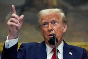 Tổng thống Mỹ D.Trump chỉ đạo sa thải luật sư thời chính quyền của ông J.Biden