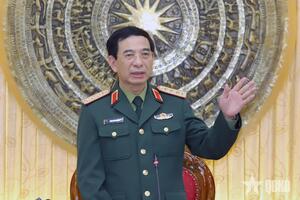 Đại tướng Phan Văn Giang làm việc với Ban Thường vụ Tỉnh ủy Thanh Hóa