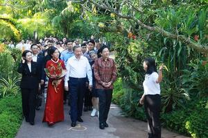 Tổng Bí thư Tô Lâm và Phu nhân dự Lễ đặt tên hoa lan tại Vườn thực vật quốc gia, Singapore