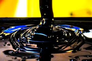 Giá xăng dầu hôm nay (21-3): Tiếp tục tăng?