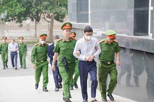 Phúc thẩm vụ án FLC: Bị cáo Trịnh Văn Quyết tiếp tục vắng mặt tại tòa vì lý do sức khỏe