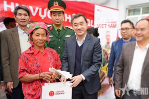 Viettel đồng hành cùng ngành y tế Việt Nam chăm sóc sức khỏe cộng đồng