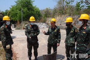 Lực lượng cứu hộ QĐND Việt Nam nỗ lực giải cứu 1 nạn nhân động đất còn sống ở Myanmar