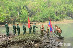 Điện Biên: Tăng cường tuần tra song phương bảo vệ mốc quốc giới