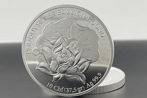 Giá bạc hôm nay 10/4/2025: Bạc lấy lại đà tăng