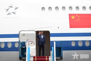 Tổng Bí thư, Chủ tịch Trung Quốc Tập Cận Bình tới Hà Nội, bắt đầu thăm cấp Nhà nước đến Việt Nam