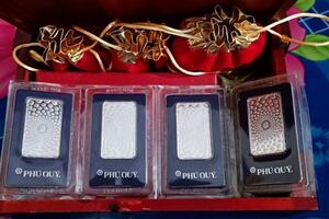 Giá bạc hôm nay 17/4/2025: Bạc vững đà tăng