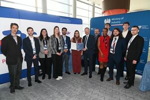 Chuyên gia trẻ châu Âu ủng hộ phát triển điện hạt nhân