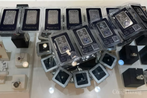 Giá bạc hôm nay 21/5/2025: Bạc đồng loạt giảm