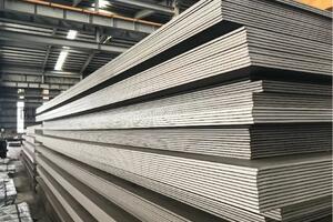 Vương quốc Anh điều chỉnh danh sách hưởng miễn trừ tự vệ với thép