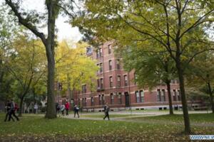 Chính quyền Tổng thống Donald Trump thu hồi quyền tuyển sinh sinh viên quốc tế của Đại học Havard