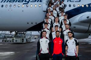 MU sang Malaysia, sẵn sàng đối đầu Hoàng Đức, Duy Mạnh