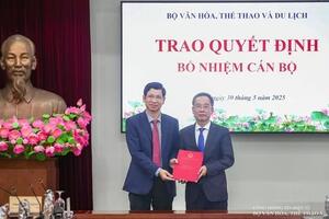 Nhân sự tuần qua: Bổ nhiệm lãnh đạo tại các bộ, ngành