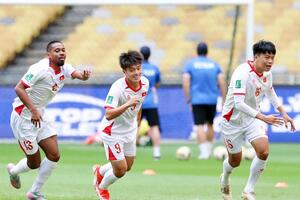 Dự đoán đội hình đội tuyển Việt Nam gặp Malaysia: Đình Triệu, Quang Hải sẵn sàng