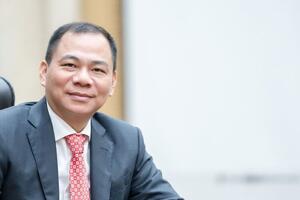 Ông Phạm Nhật Vượng muốn góp thêm gần 88 triệu cổ phiếu VIC vào VinSpeed