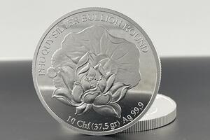 Giá bạc hôm nay 27/6/2025: Bạc bật tăng trở lại