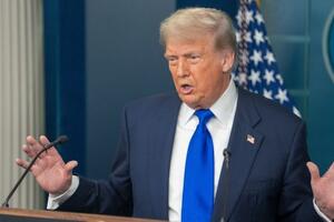 Thuế quan của Mỹ: Tổng thống Trump sẽ tiếp tục gửi thư thông báo đến hơn 150 nước