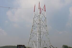 Khẩn trương thi công đường dây 500 KV Lào Cai - Vĩnh Yên (Phú Thọ)