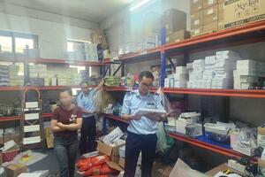 Hà Nội: Tạm giữ số lượng lớn đồ gia dụng không rõ nguồn gốc tại phường Hoàng Mai