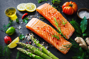 Thực phẩm có nhiều vitamin D giúp phòng ngừa loãng xương