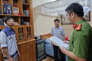 Thanh Hóa: Triệu tập, khám xét khẩn cấp nơi ở của thủ nhang đền Am Tiên
