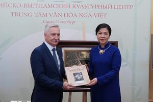 Khai trương Trung tâm Văn hóa Nga-Việt tại Saint-Petersburg
