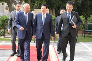 Chủ tịch nước Lương Cường thăm và phát biểu chính sách tại Liên đoàn Arab