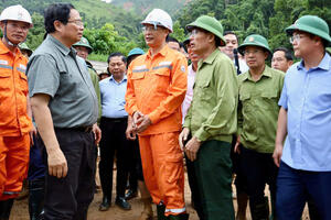 Điện Biên vượt khó phục hồi lưới điện, đảm bảo nguồn cung xăng dầu sau lũ