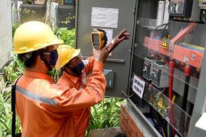 Miền Bắc lập kỷ lục mới về công suất tiêu thụ điện trong cao điểm nắng nóng