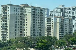 Giá căn hộ thứ cấp Hà Nội tiếp tục tăng cao, thị trường tiềm ẩn nhiều rủi ro