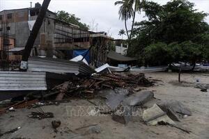 Mexico khẩn trương ứng phó bão Lorena