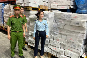 Thực phẩm Quỳnh Hương bị xử phạt vì kinh doanh thực phẩm hết hạn sử dụng