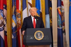 Tổng thống Mỹ Donald Trump dọa áp thuế EU vì phạt Google