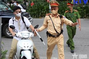 Hà Nội: Xử lý các trường hợp học sinh vi phạm an toàn giao thông