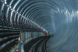 Tuyến metro Nhổn - ga Hà Nội tiến gần đích