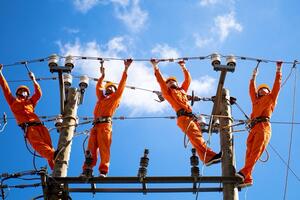 Xây dựng thị trường điện cạnh tranh, minh bạch