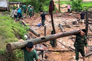 Nỗ lực làm nhà giúp bà con vùng lũ Sơn La