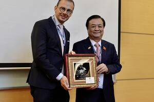 Phó chủ tịch Quốc hội Lê Minh Hoan gặp Trưởng đoàn Nghị viện châu Âu Woute Beke